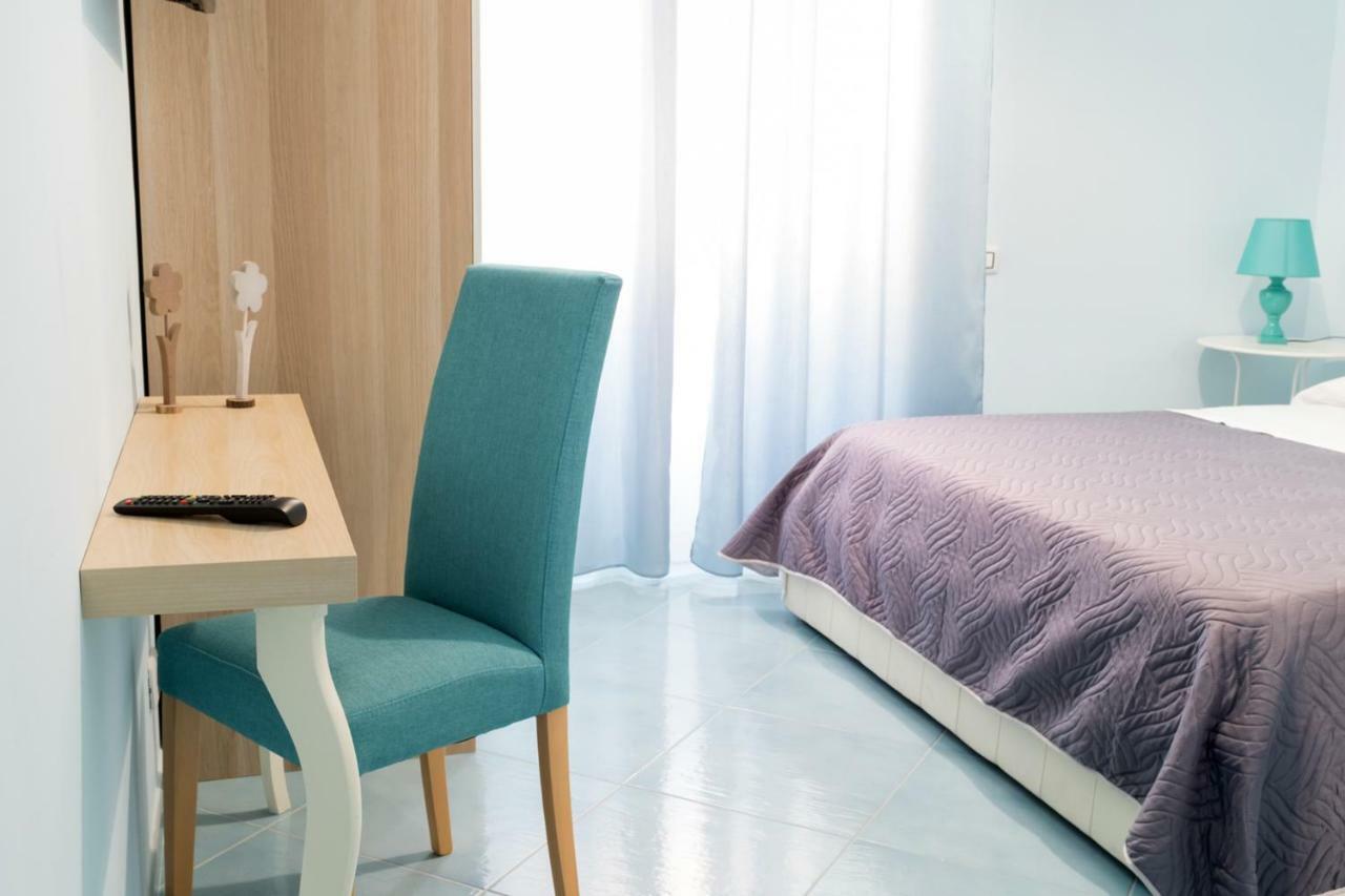 Ad Maiora Bed & Breakfast Salerno Ngoại thất bức ảnh